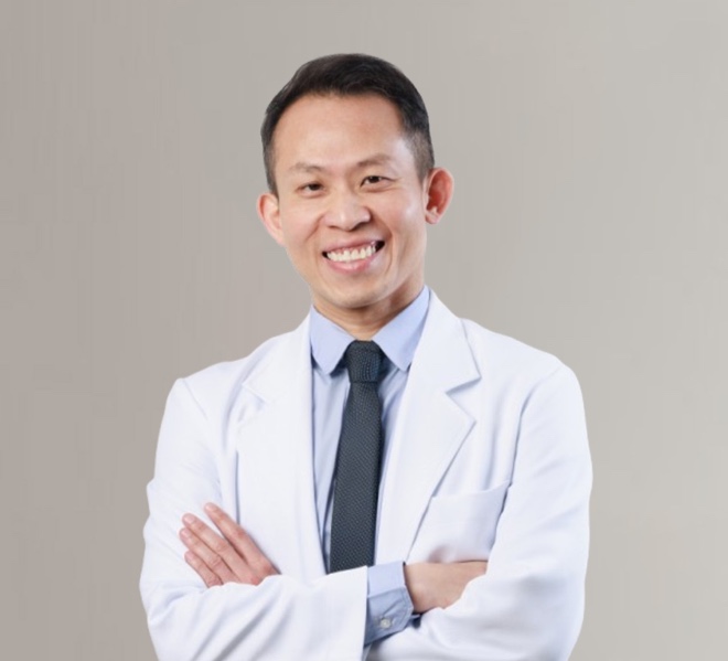 蘇逸軒媛和美整形外科院長